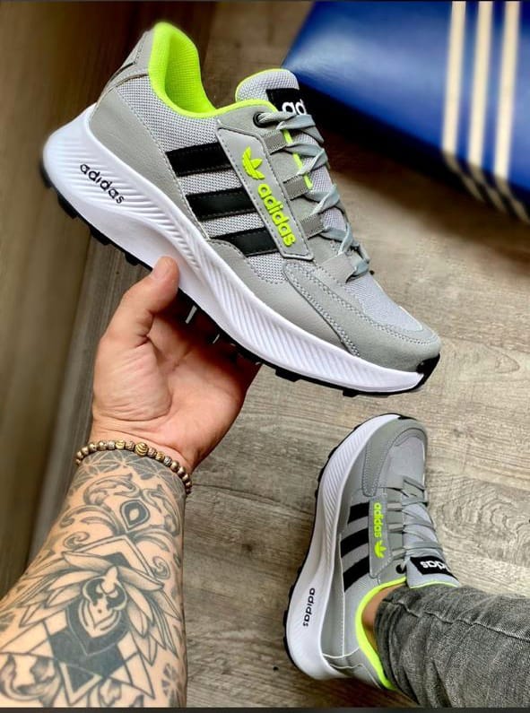 Adidas Pegasus Caballero