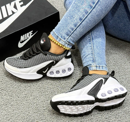 Nike DN Dama