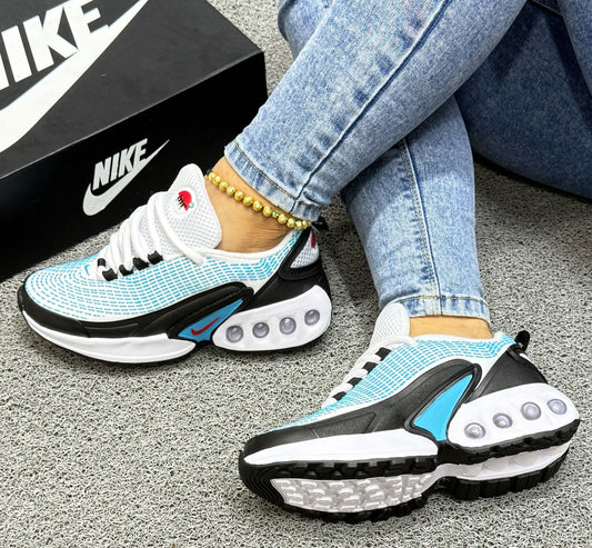 Nike DN Dama