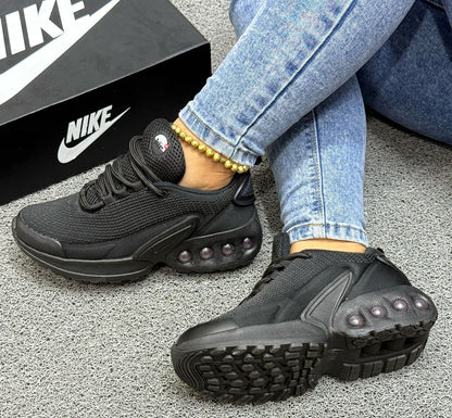 Nike DN Dama