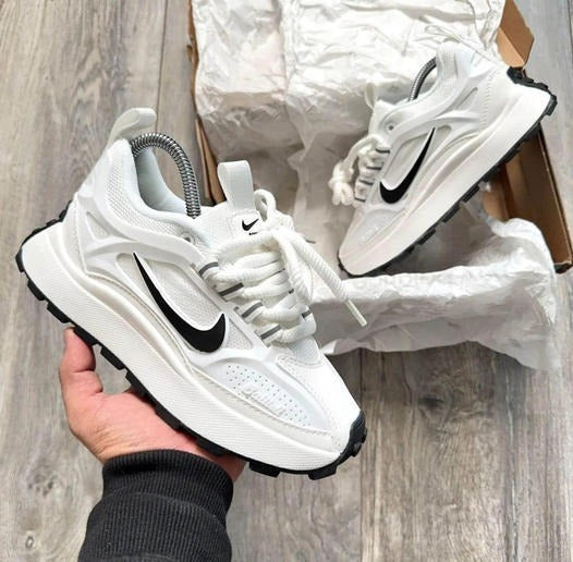 Nike Balleli - Dama
